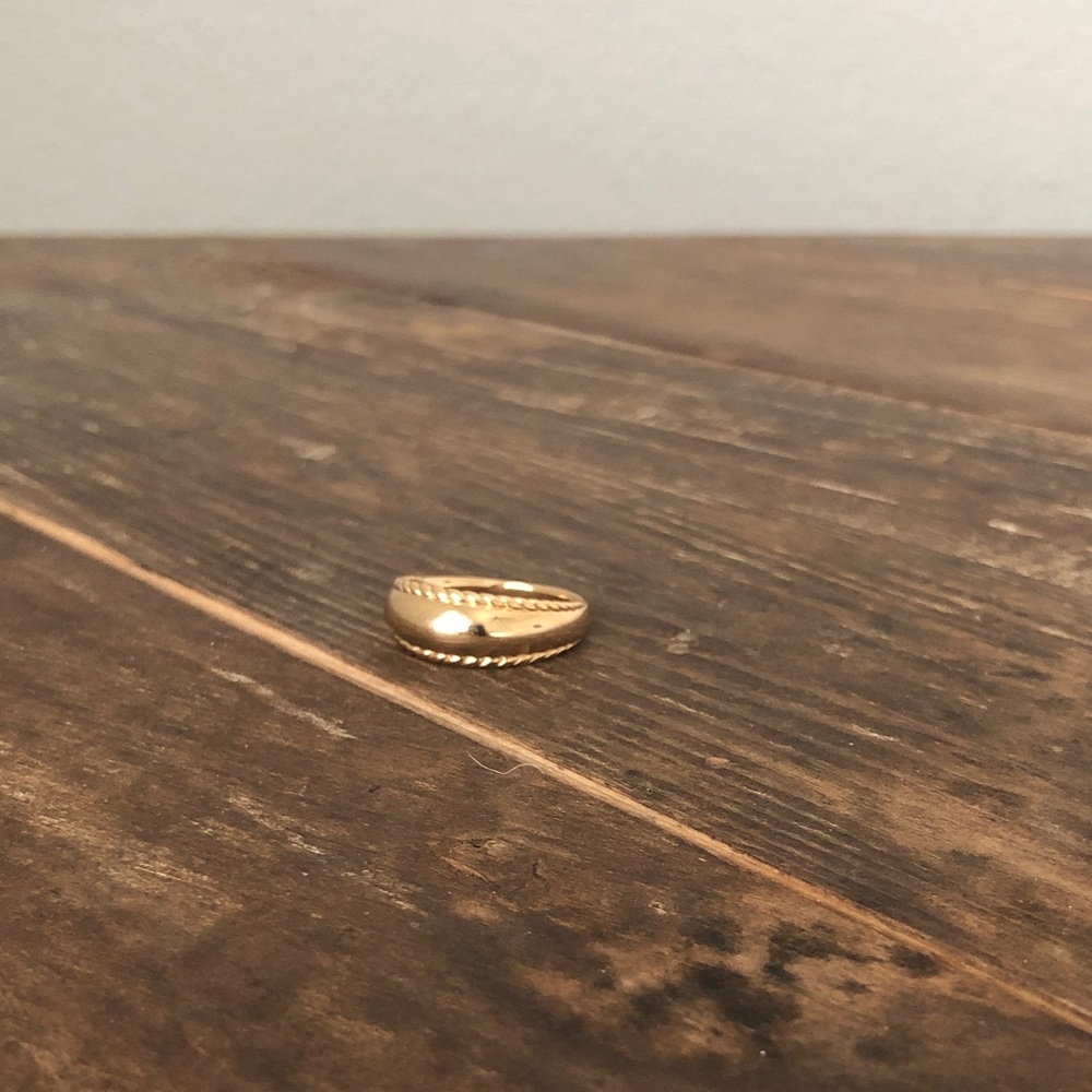 Mejuri Gold Dome Ring